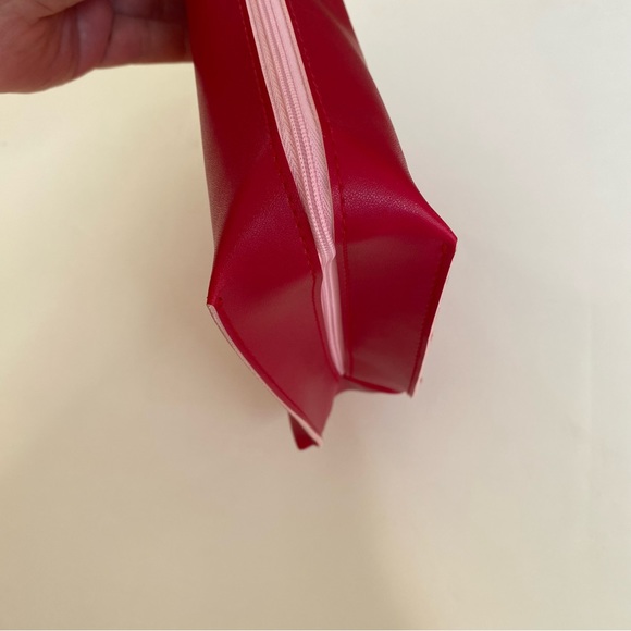 NWOT Shiseido Travel Bag - Picture 14 of 14